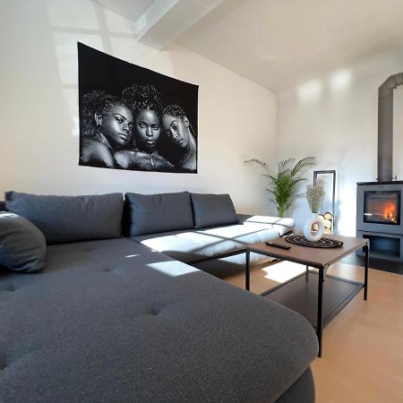 קרלסרוהה Romantisches Kamin-Apartment By Rabe - Netflix & Coffee-Bar & Parkplatz מראה חיצוני תמונה